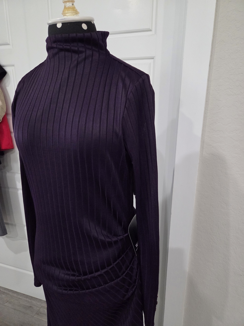 WHBM Long Sleeve Ribbed Maxi Dress in DEEP AMYTHYST Sizec Medium NWT - Picture 7 of 8